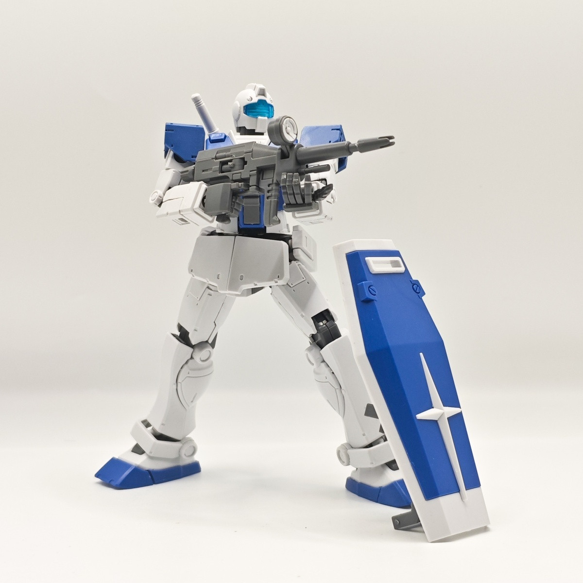JIJI 모델 HG 1/144 RGM-79 화이트 딩고 - Kids Toys Jiji 리뷰 및 가격